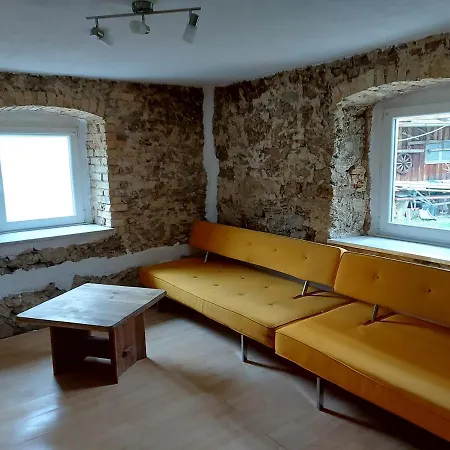 Nyaraló Monteurhaus Muehlbach :-)